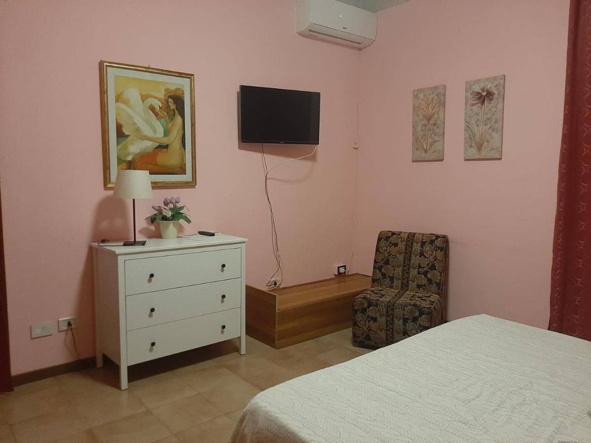 Bed and Breakfast San Nicolo House Aci Catena Exteriér fotografie