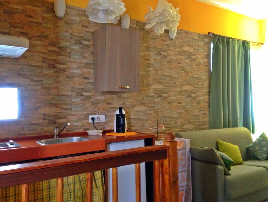 Bed and Breakfast San Nicolo House Aci Catena Exteriér fotografie