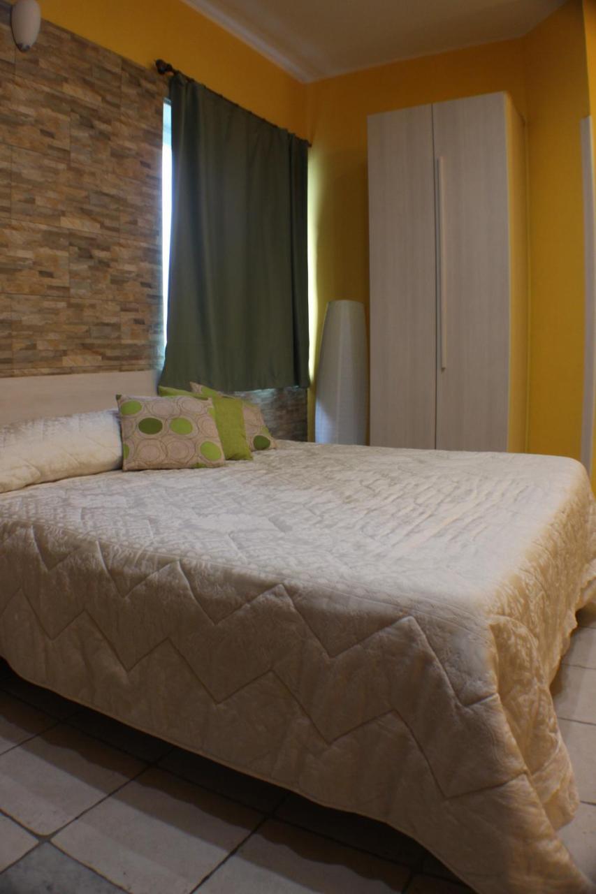 Bed and Breakfast San Nicolo House Aci Catena Exteriér fotografie